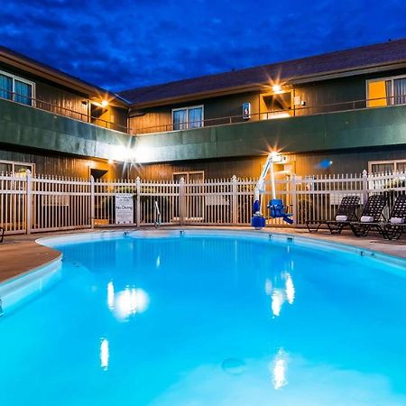 Rivertree Inn & Suites Clarkston Dış mekan fotoğraf