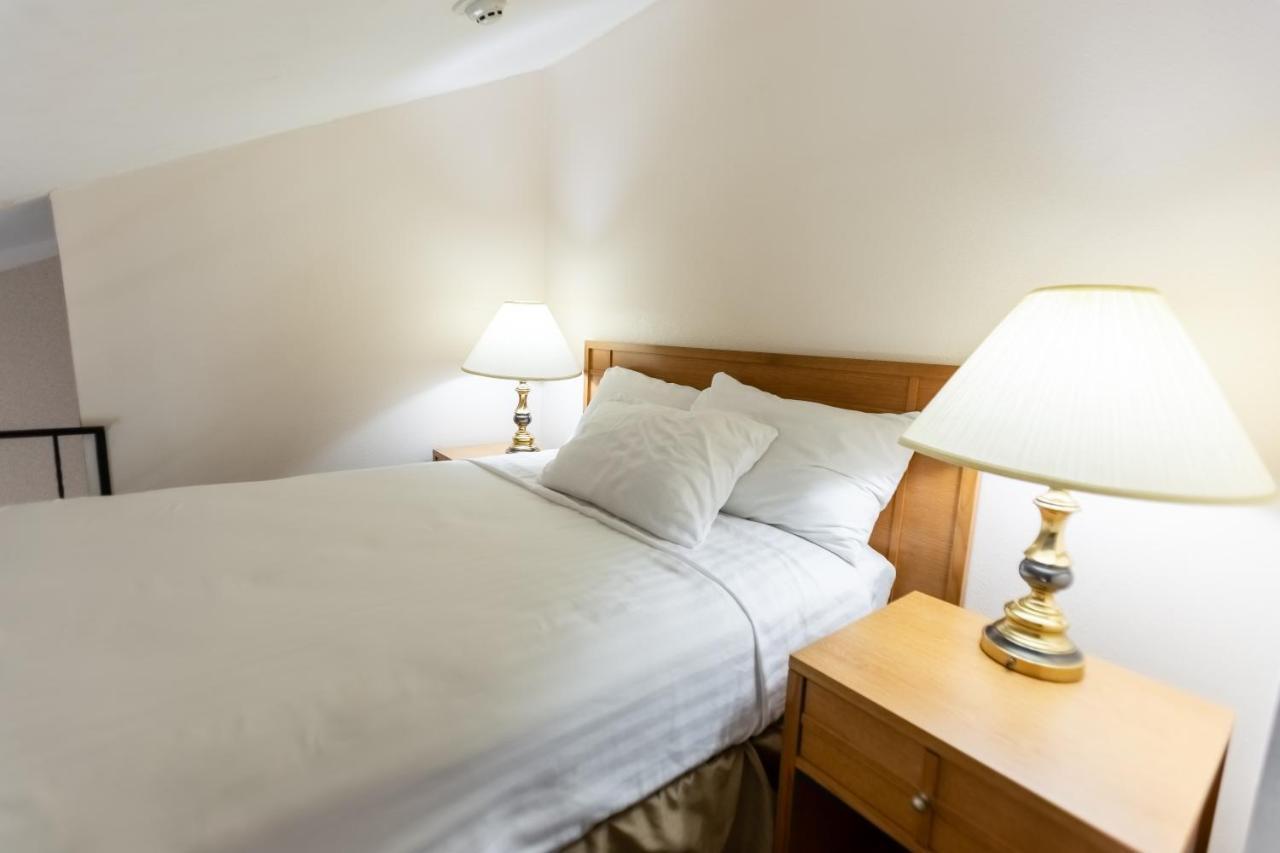 Rivertree Inn & Suites Clarkston Dış mekan fotoğraf