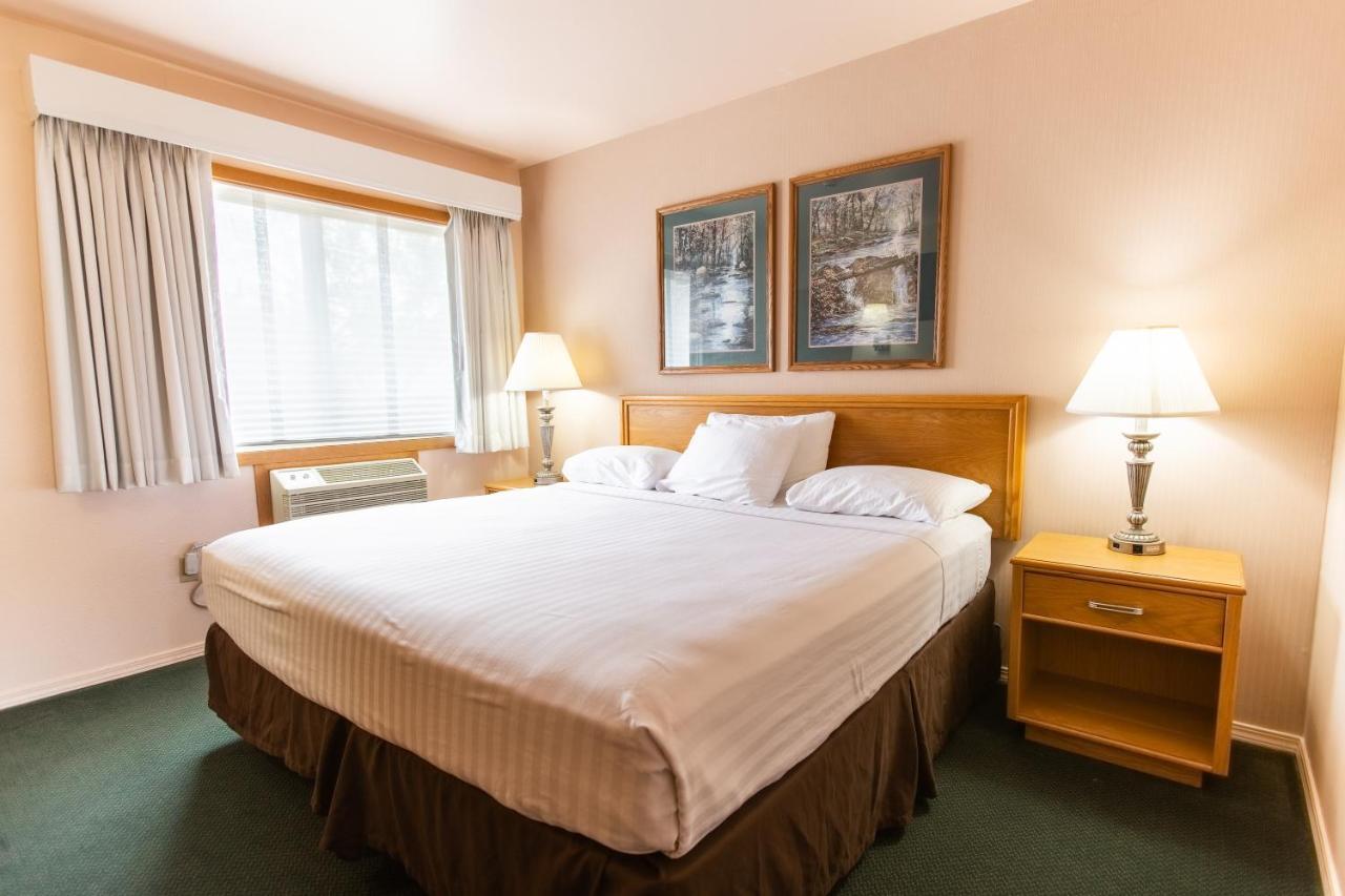 Rivertree Inn & Suites Clarkston Dış mekan fotoğraf