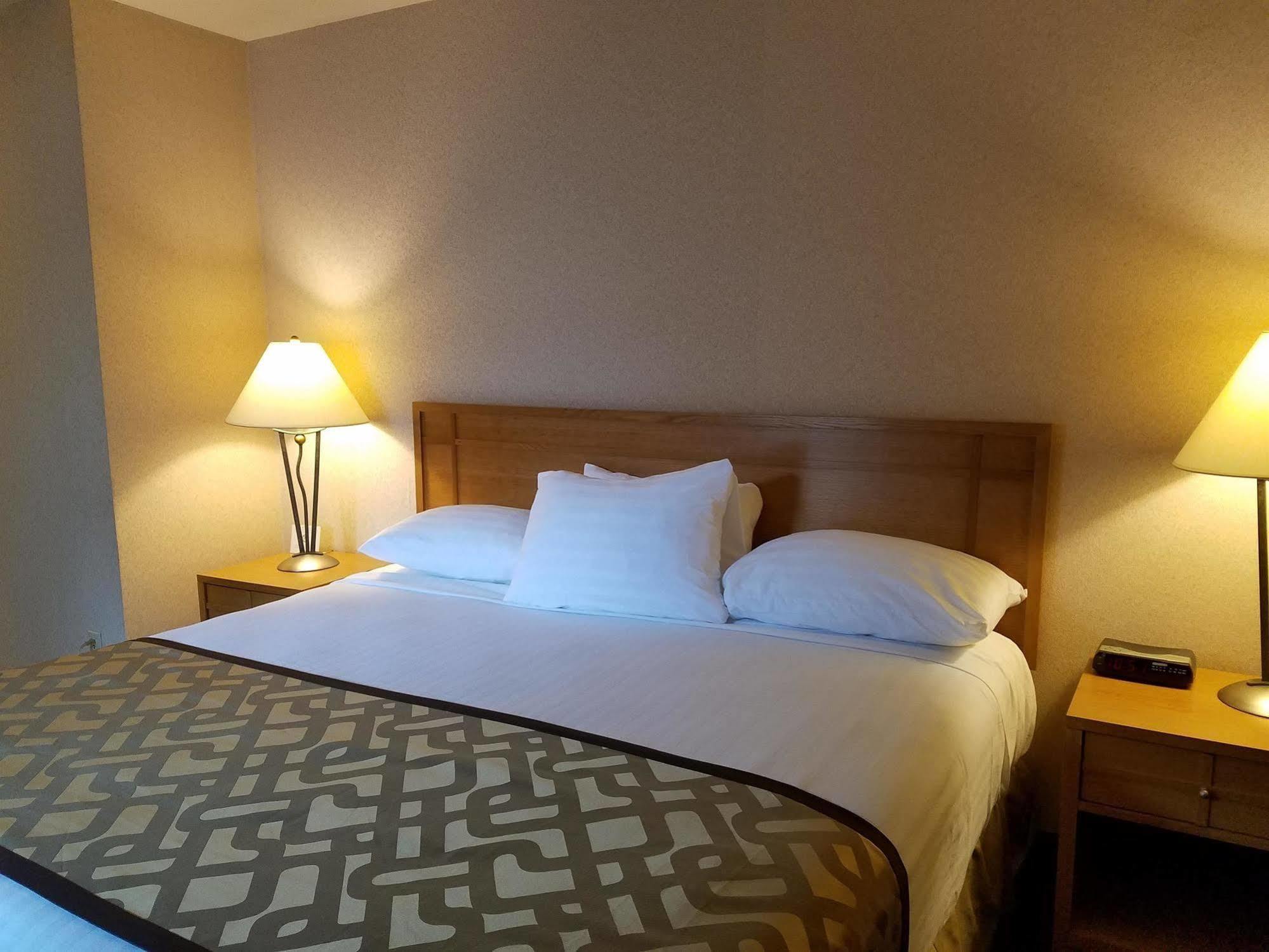 Rivertree Inn & Suites Clarkston Dış mekan fotoğraf